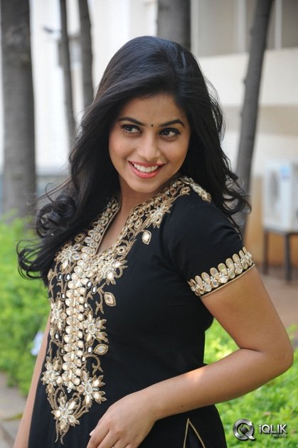 Poorna-at-Raju-Gari-Gadhi-Movie-Success-Meet